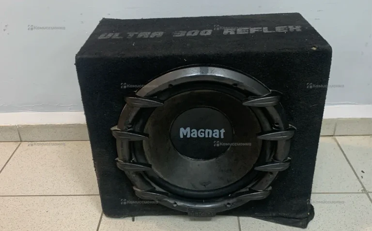 Сабвуфер  Magnat
