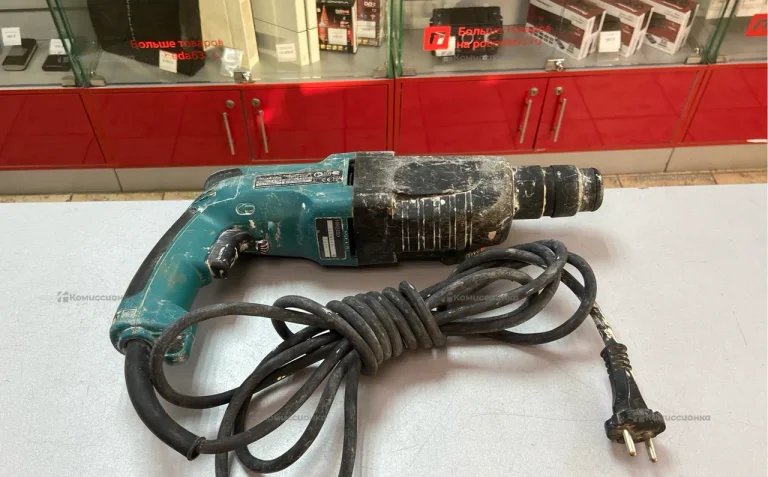 Перфоратор makita HR2450