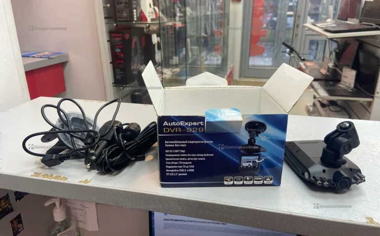 Видеорегистратор  AutoExpert DVR-929