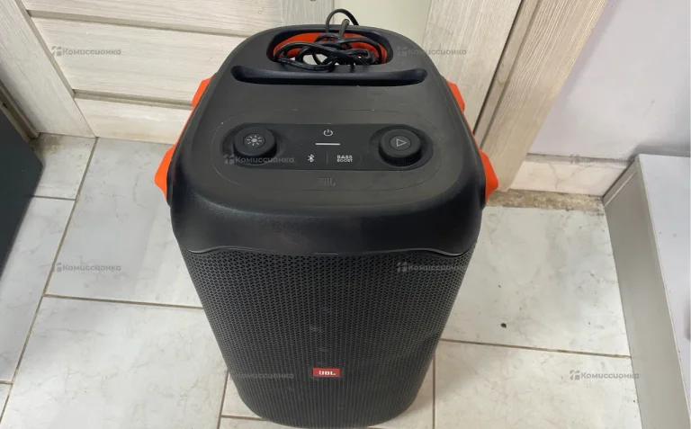 Колонка  JBL PATYBOX 110