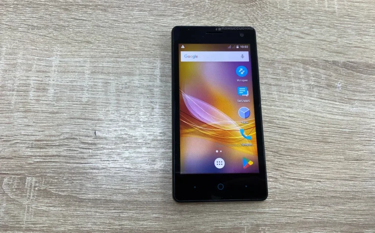 Телефон Zte t320