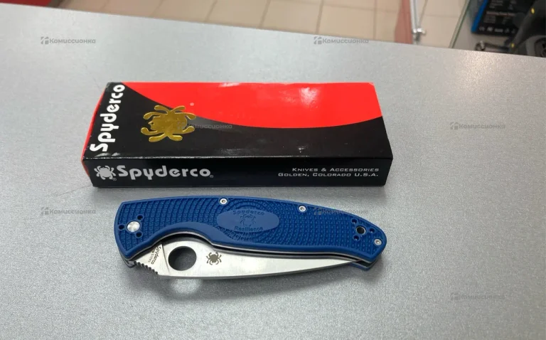 Нож Spyderco