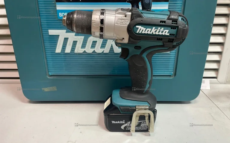 Аккумуляторная дрель-шуруповерт Makita BDF454RFE (