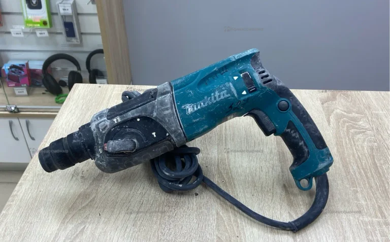 Перфоратор makita HR2470