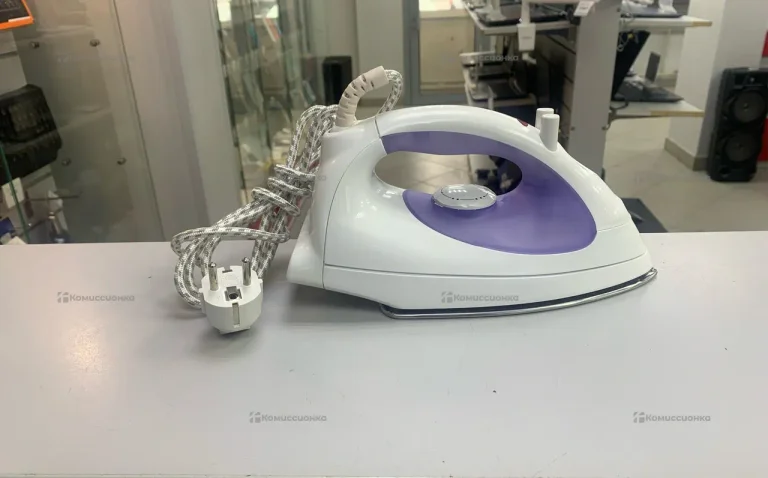 Утюг Elenberg SL-3002 1200w
