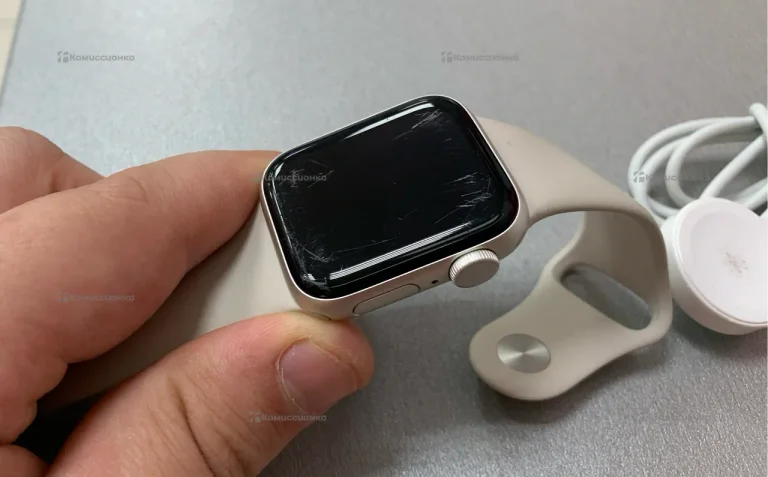 Часы  Apple Watch SE 2 40mm