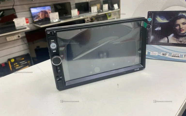 Автомагнитола Car MP5 Player Model 7010B