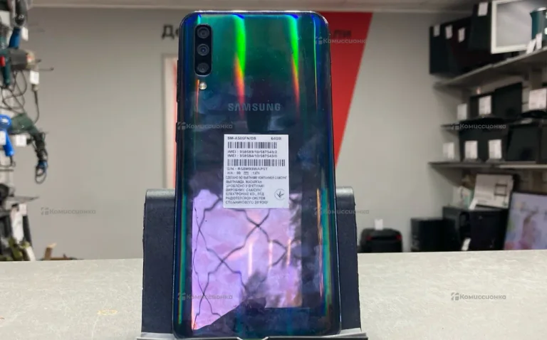 Samsung Galaxy A50 4/64Gb