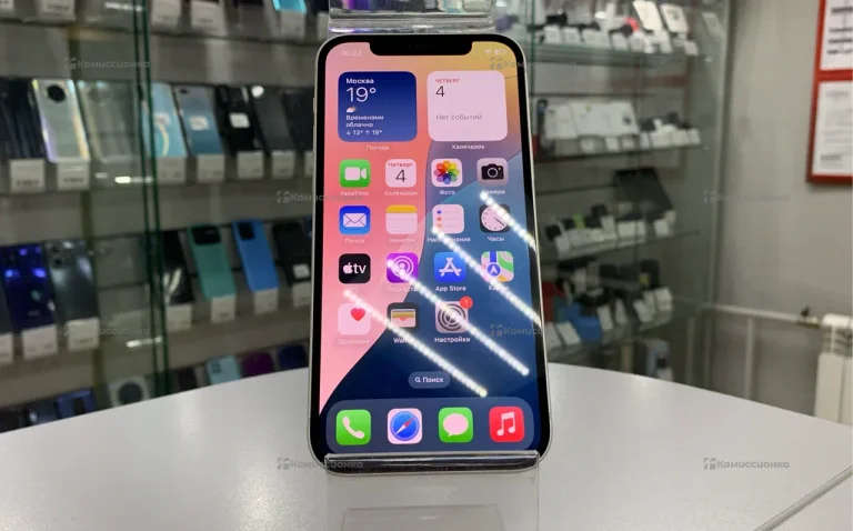 Apple iPhone 12 64ГБ