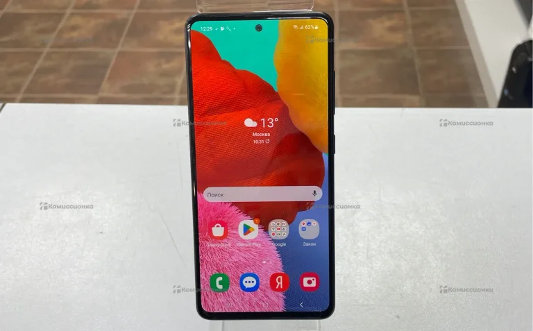 Samsung Galaxy A51 4/64 ГБ