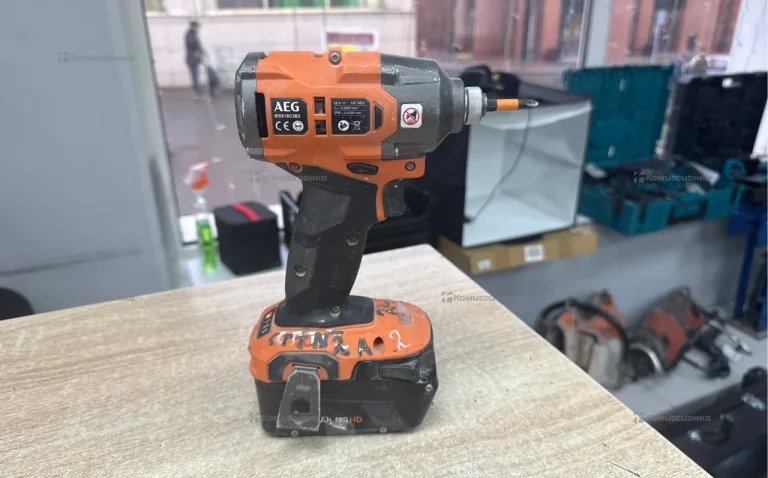 Импульсный винтоверт BSS18C3B3