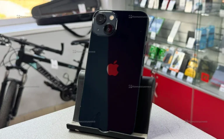 Apple iPhone 13 4/256 ГБ