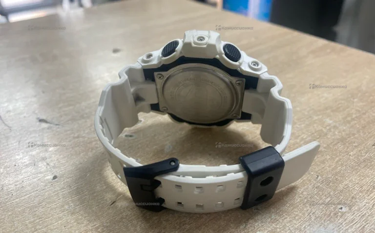 Часы  Casio Gshock 5522