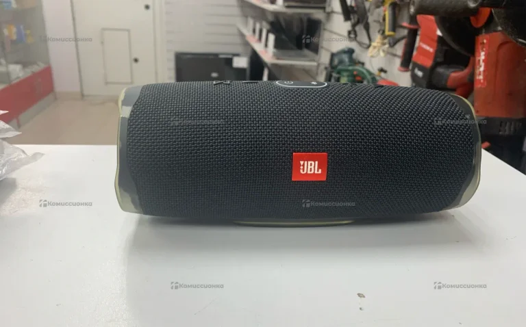 Колонка  jbl charge 4