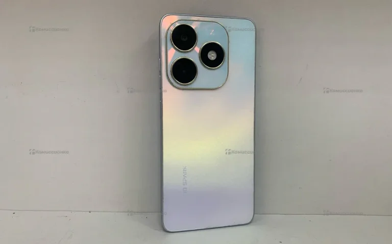 Tecno Spark 20 8/128 гб