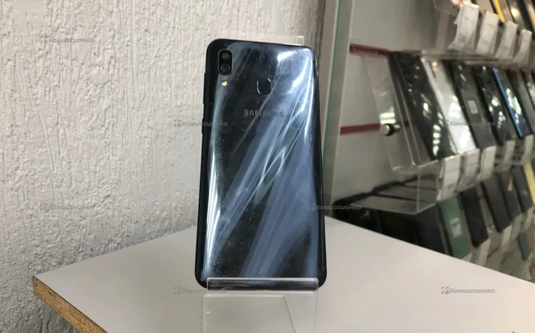 Samsung Galaxy A30 4/64 ГБ