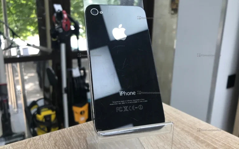 Apple iPhone 4 16