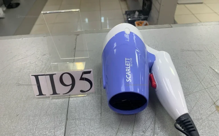 Фен Scarlett SC-2199