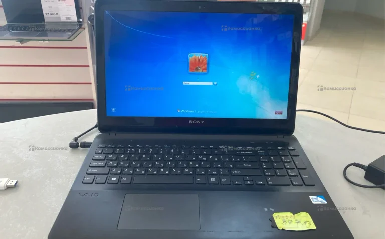 Ноутбук  sony svf152A29v