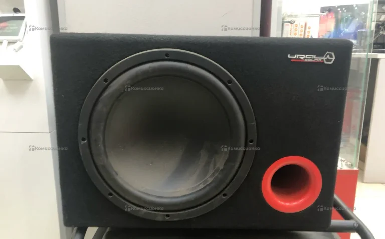 Сабвуфер  ural black hurricane 12”