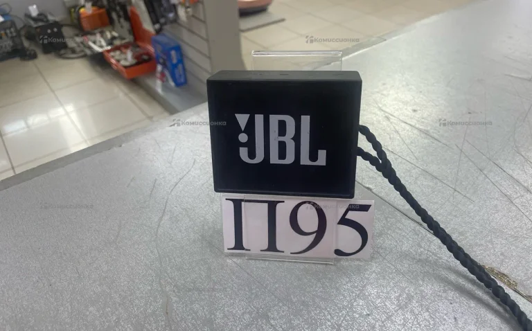 Колонка  JBL GO