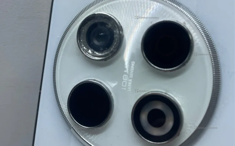 Tecno Spark 30 Pro 8/256 ГБ