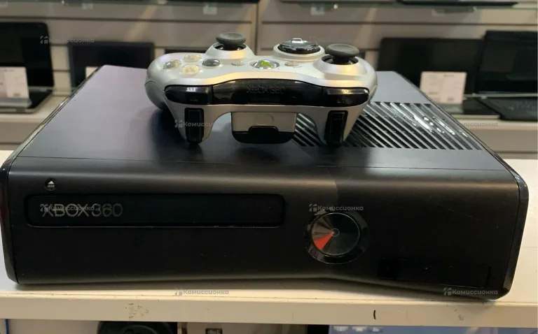 Приставка Xbox 360 500Gb