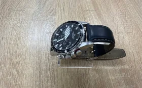 Часы  JaCQUES LEMANS