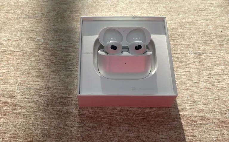 Наушники  Apple AirPods 3