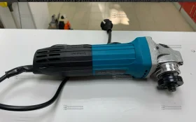 УШМ Makita 125 SU5030R