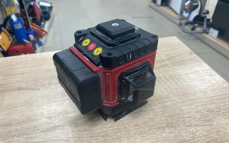 Уровень лазерный Elitech ПЛ 12Л- Зел