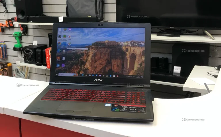 Ноутбук MSI GL62m 7Rdx
