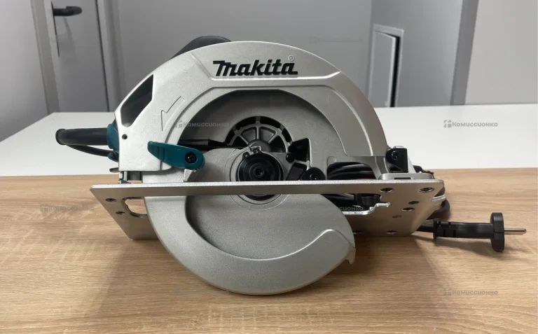 Дисковая пила Makita HS7600