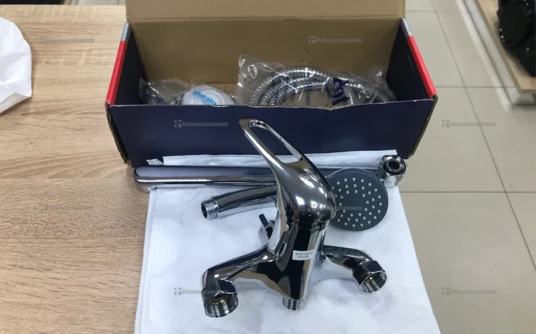 Смеситель Potsto