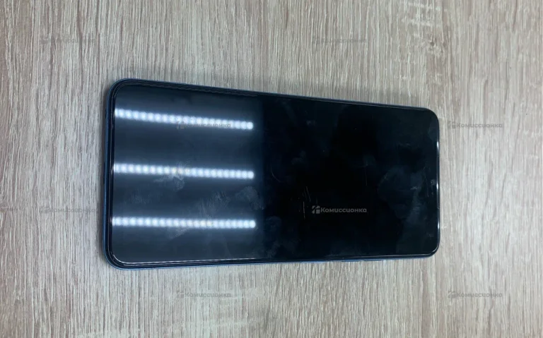 Tecno spark 10 8/128Gb