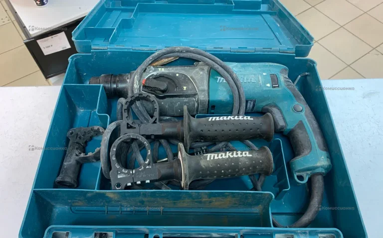 перфоратор Makita  hr2470