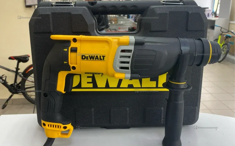 Перфоратор DeWalt реплика