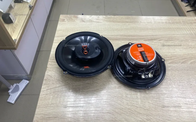 Колонки JBL Stage3 637F