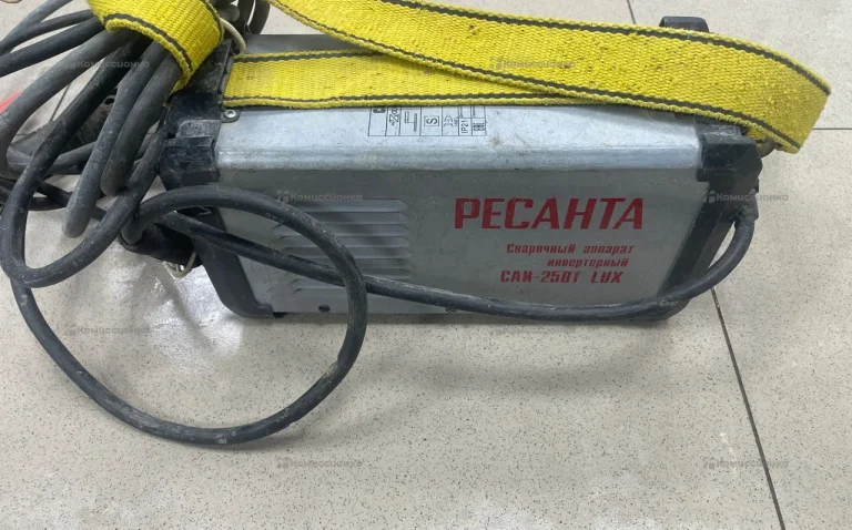 Сварочный аппарат Ресанта САИ-250Т Lux