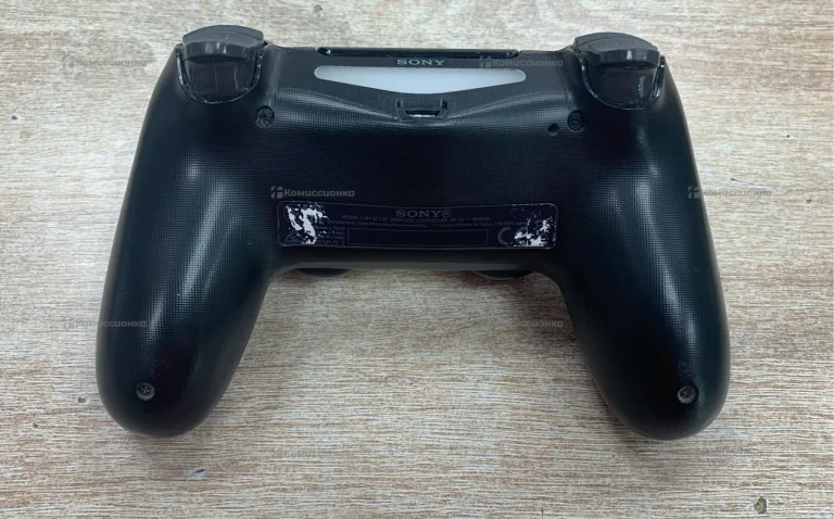 джойстик PS 4