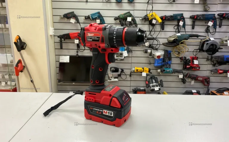 Аккумуляторная дрель-Шуруповерт M18 FDD3-0X