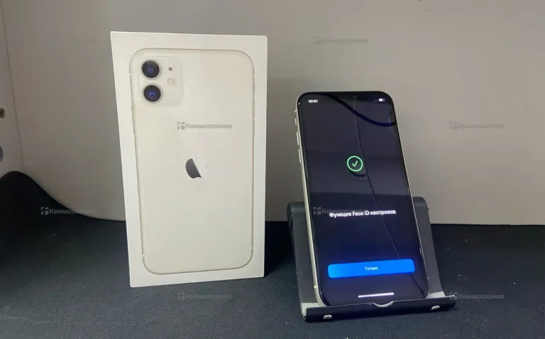 Apple iPhone 11 4/128 ГБ