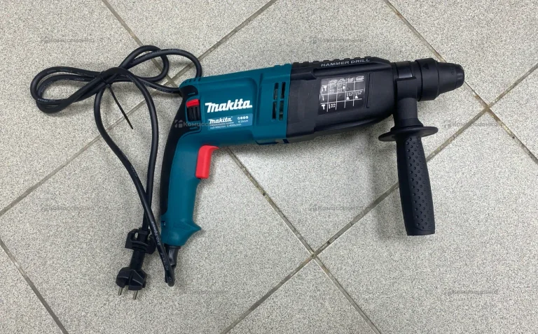 Перфоратор Makita