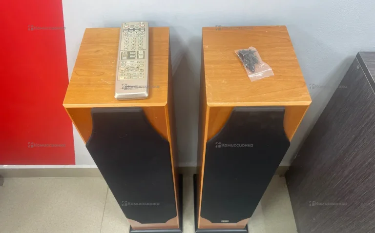 Колонки Bowers & Wilkins Silver 8i