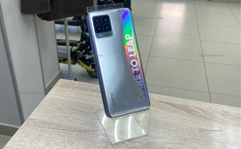 Realme 8 6/128 ГБ