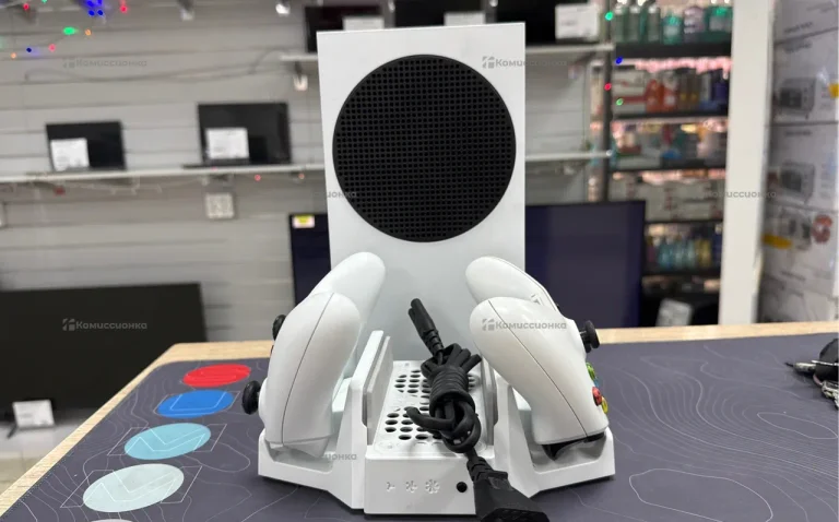 Приставка Xbox Series S 512 ГБ.