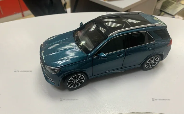 Автомобиль Mercedes-Benz GLE 350