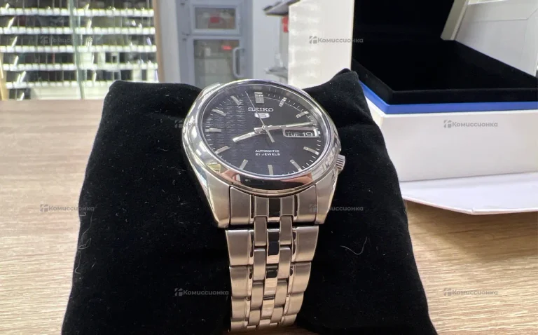 Часы Seiko 5 Regular