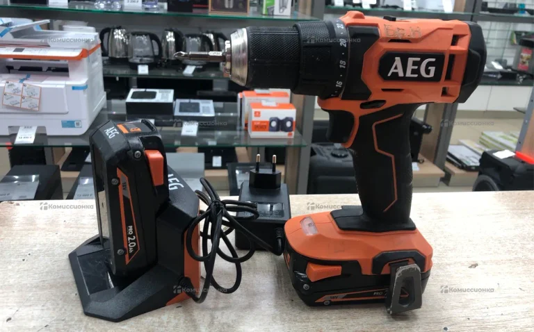 Аккумуляторный шуруповерт AEG BS18G4