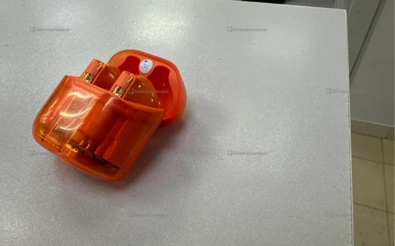 Наушники  ораньжевые